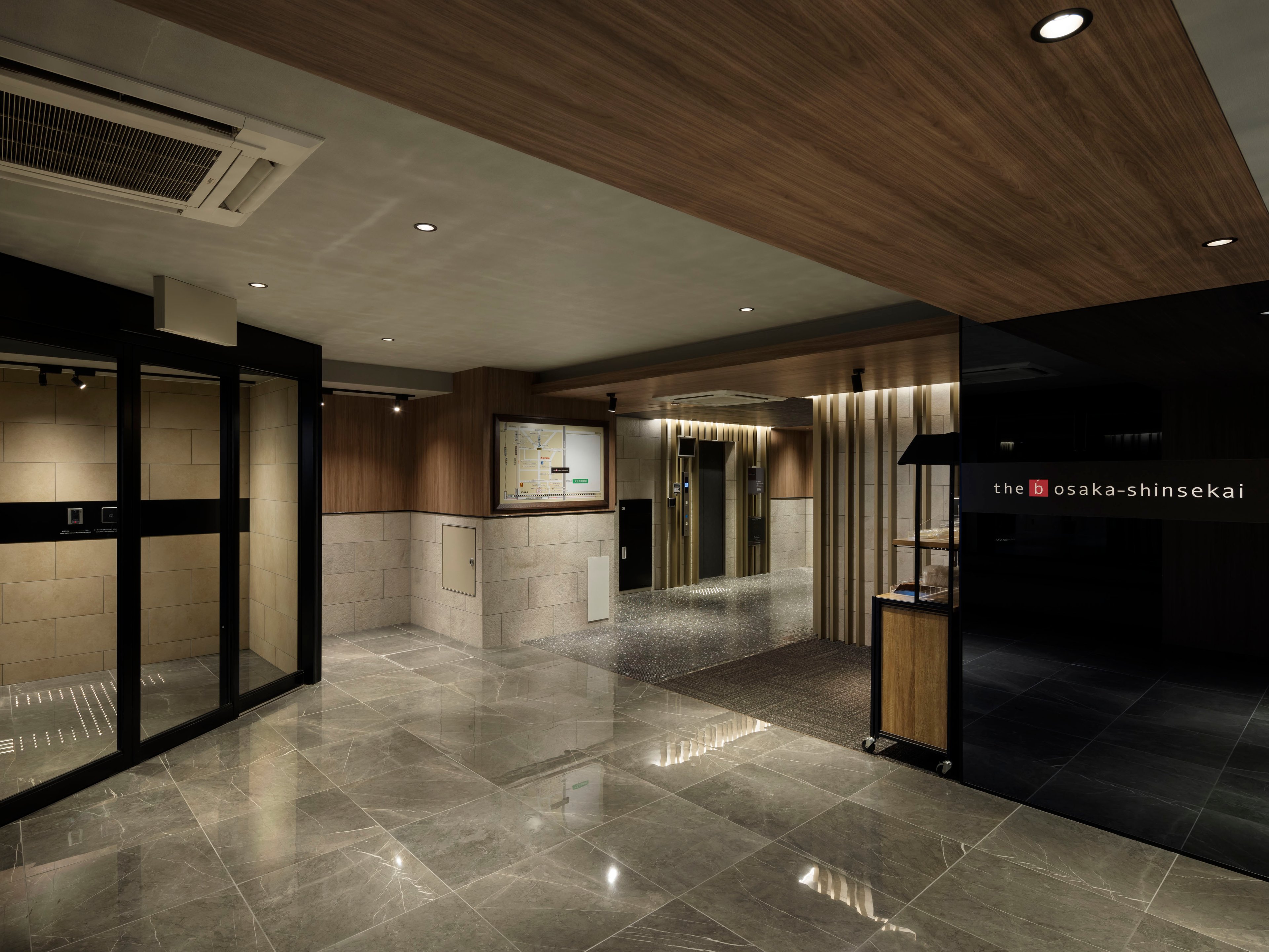 the b 大阪新世界のイメージ