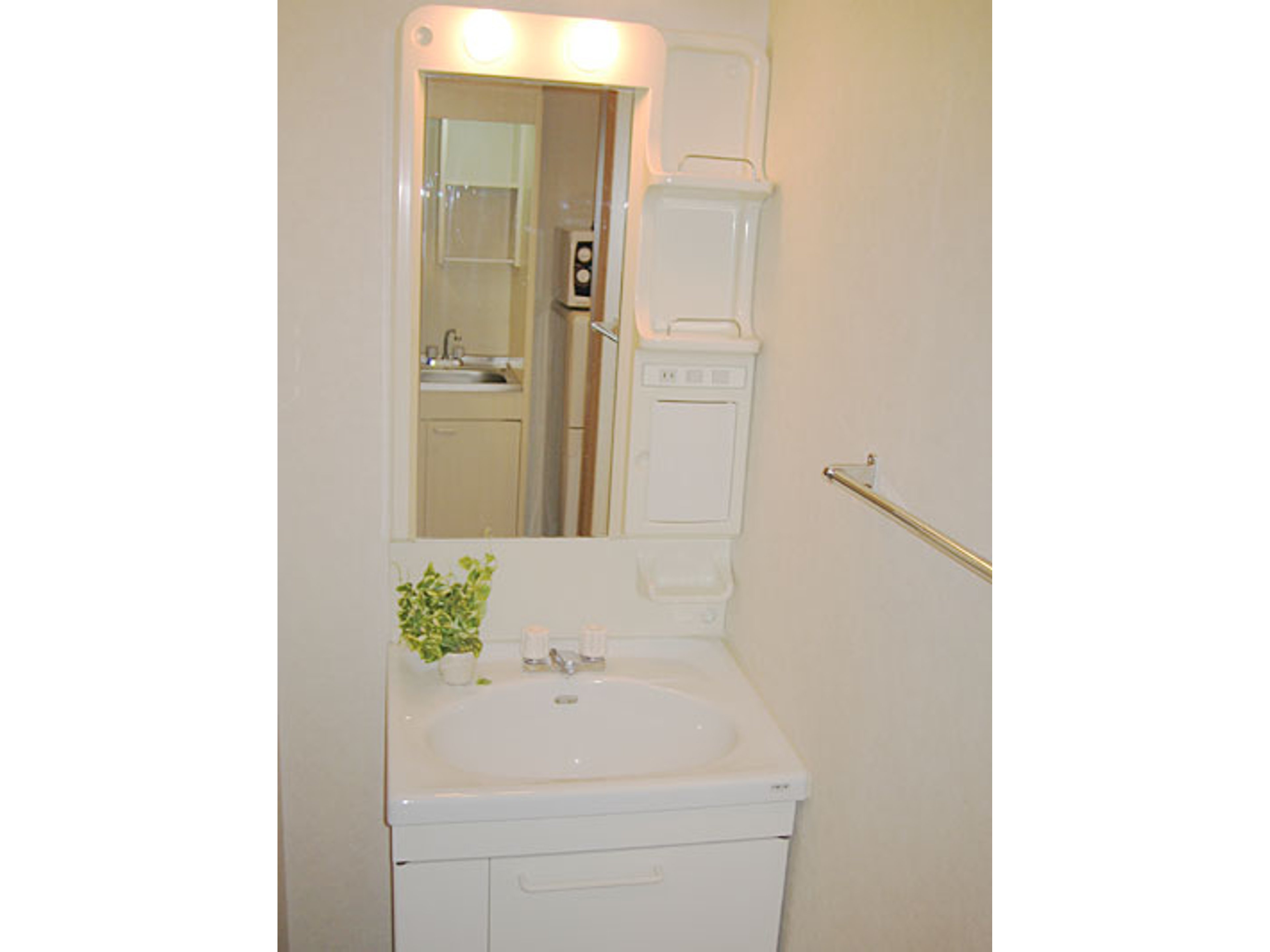 BraTTo名古屋栄生のイメージ