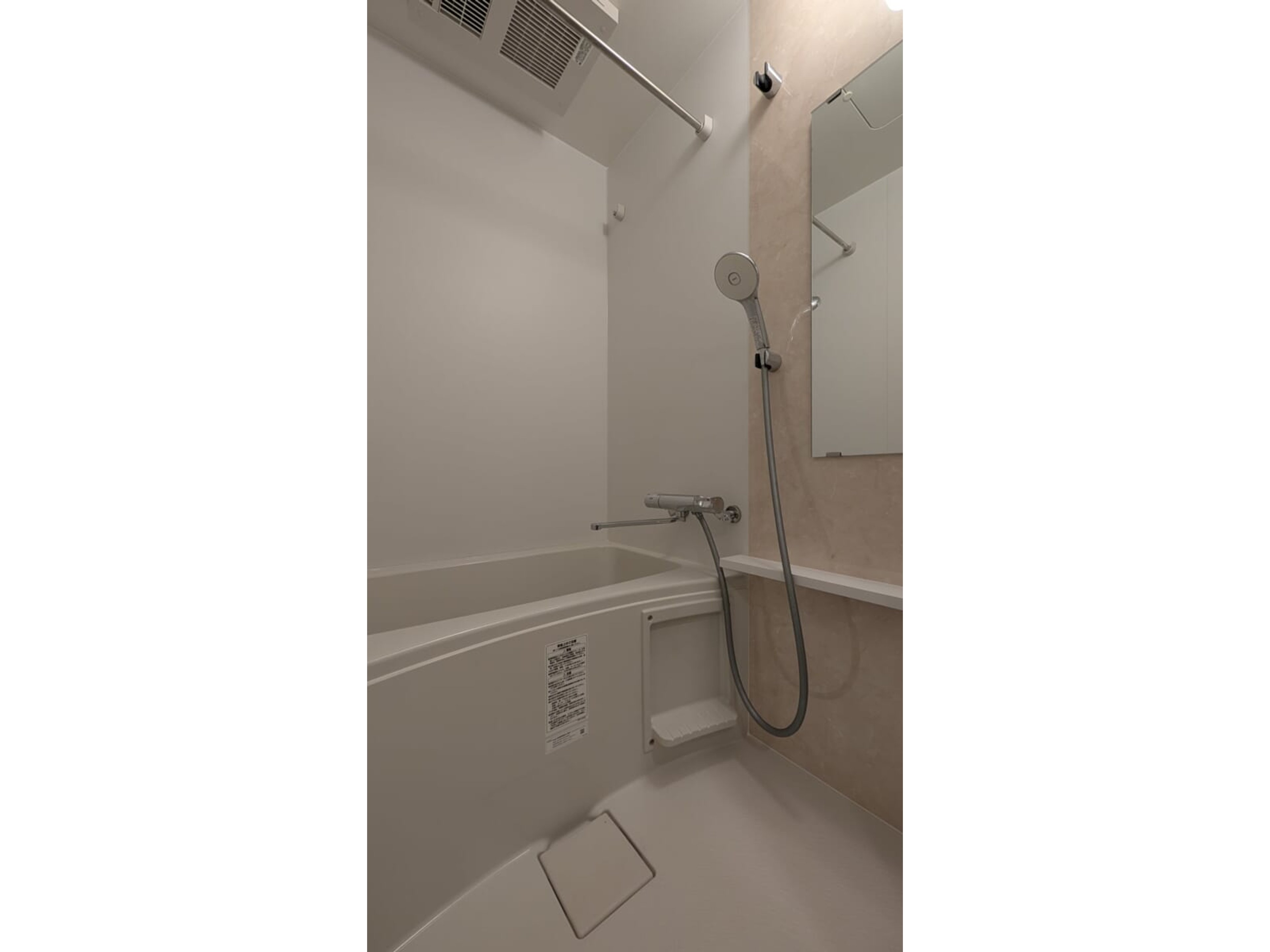 BraTTo新大阪ラヴァーグのイメージ