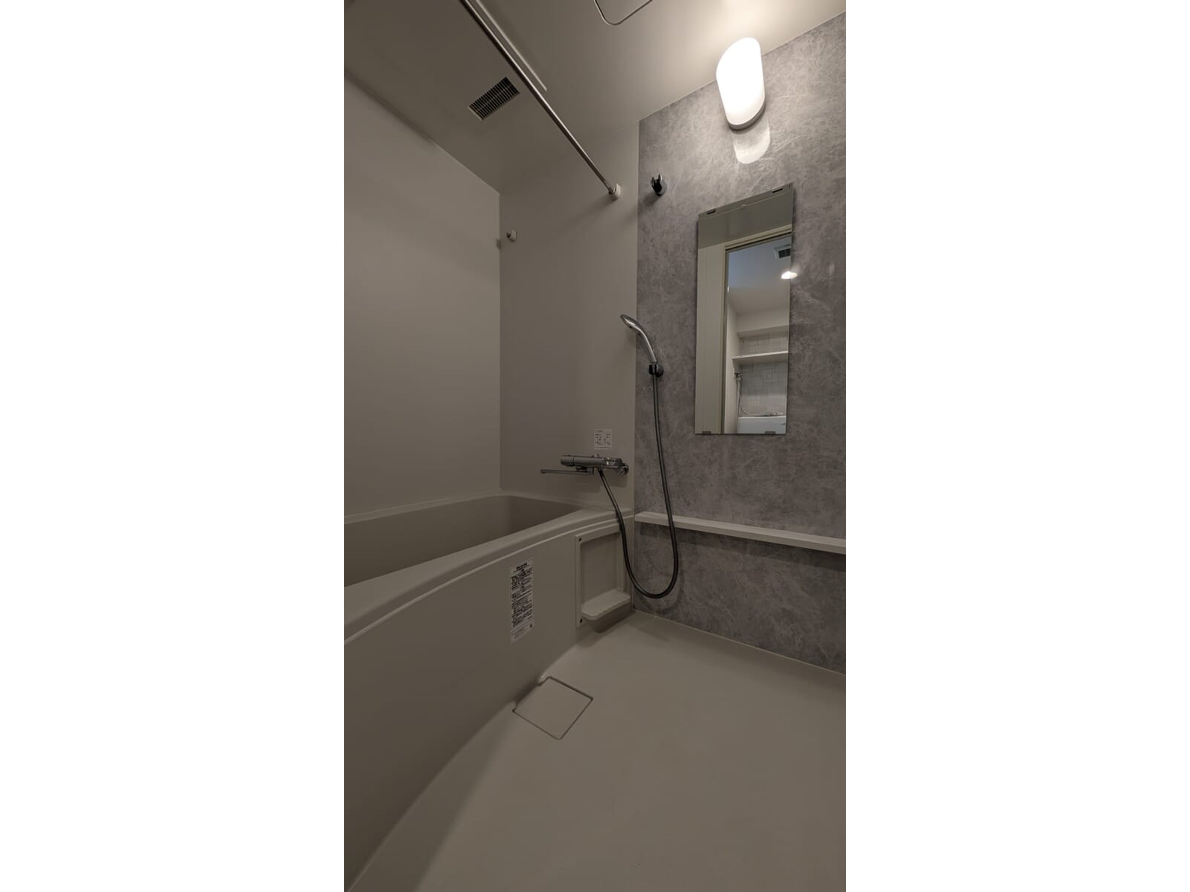 BraTTo江坂アンムートのイメージ