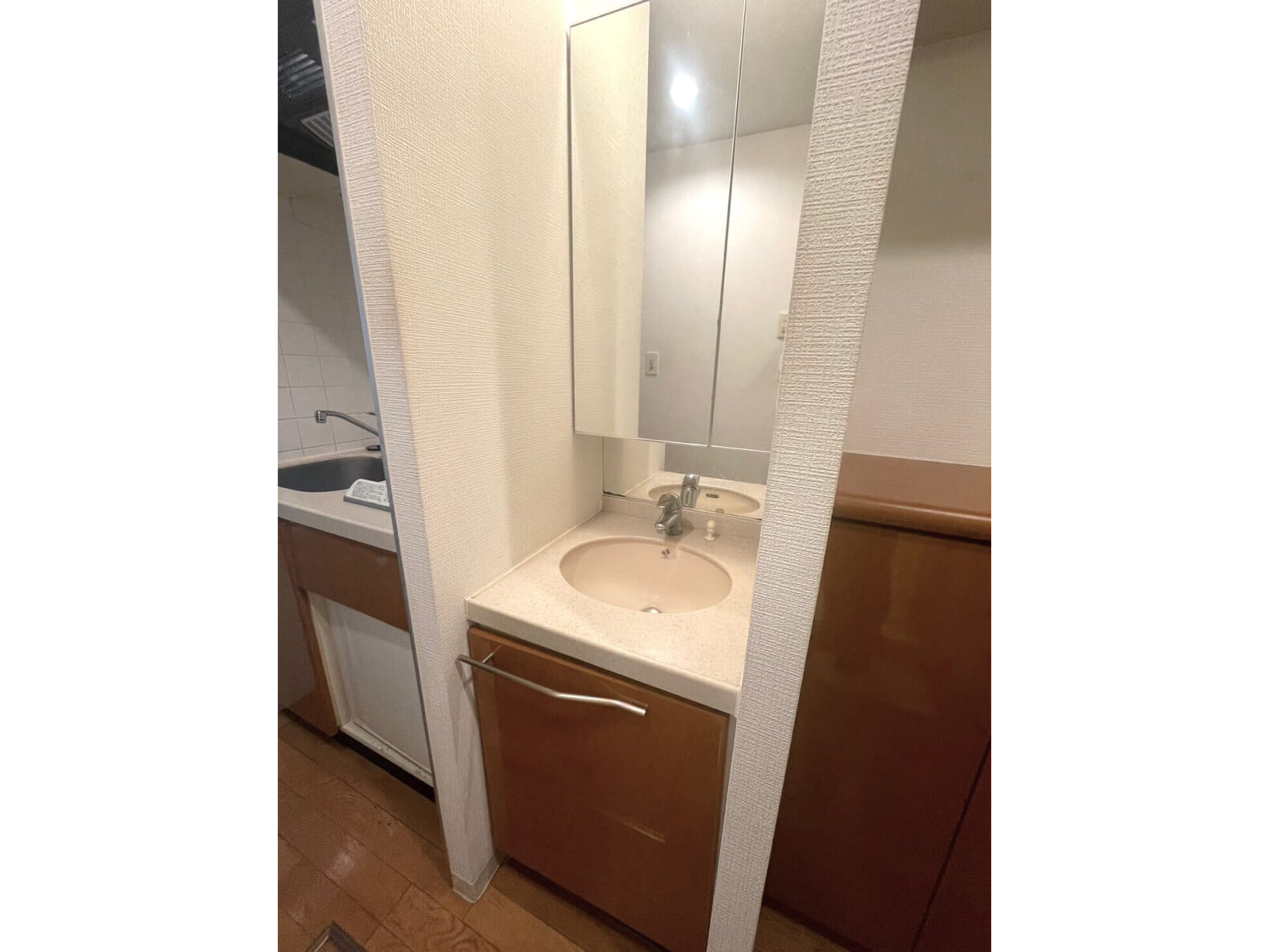 BraTTo谷六駅前3のイメージ