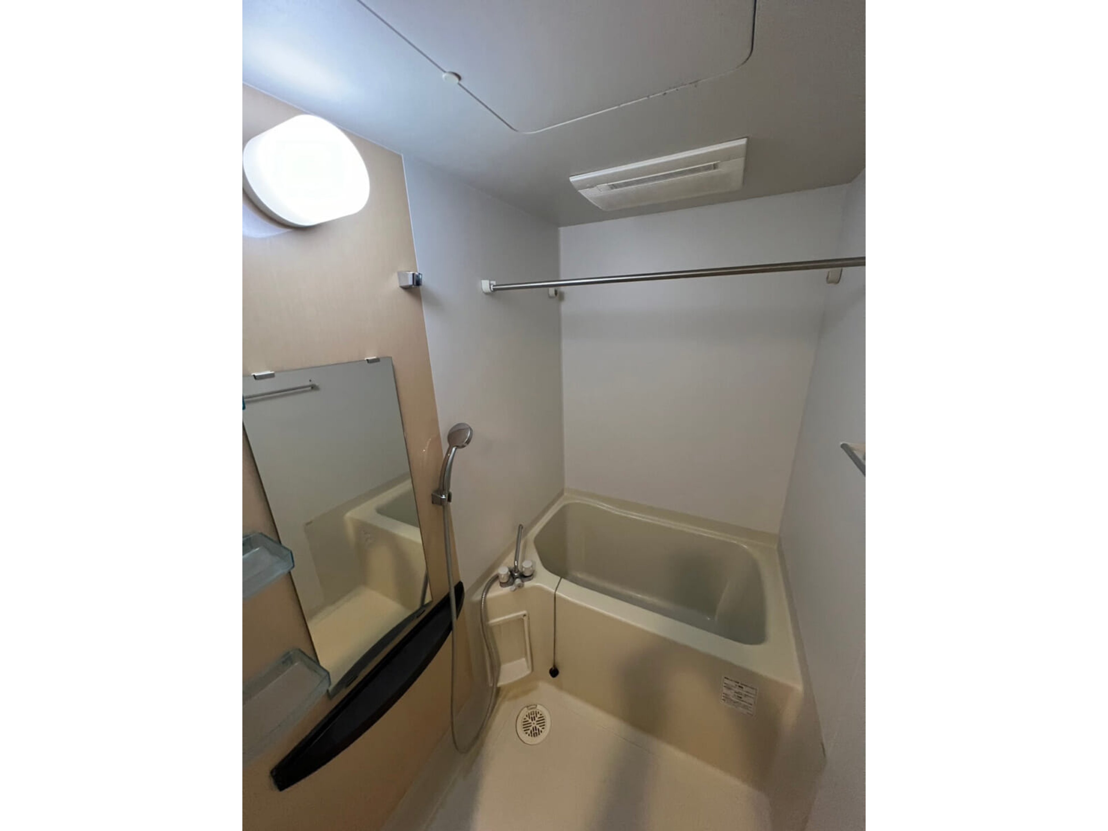 BraTToなんばパークス前のイメージ