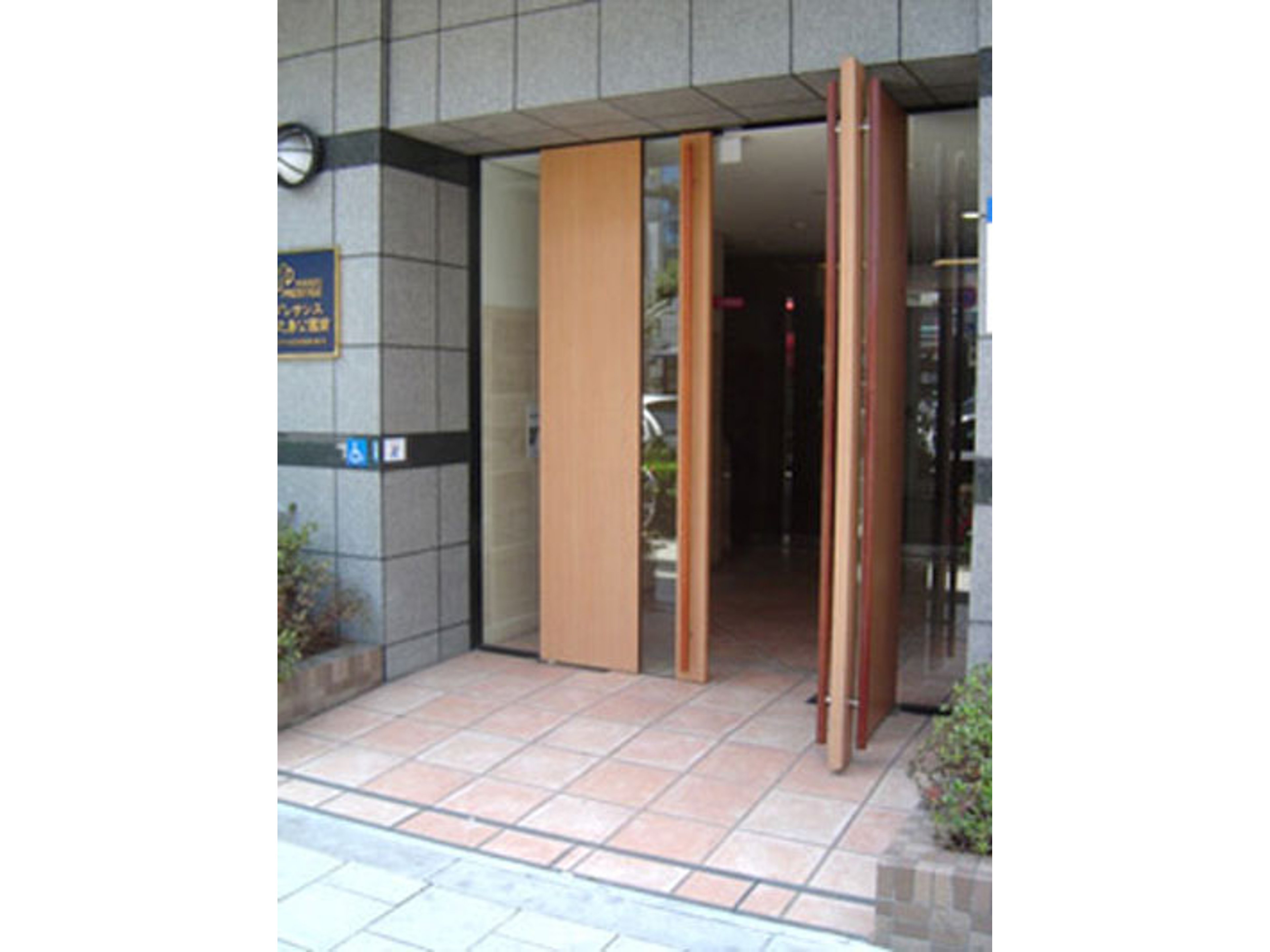 BraTTo北浜駅前のイメージ