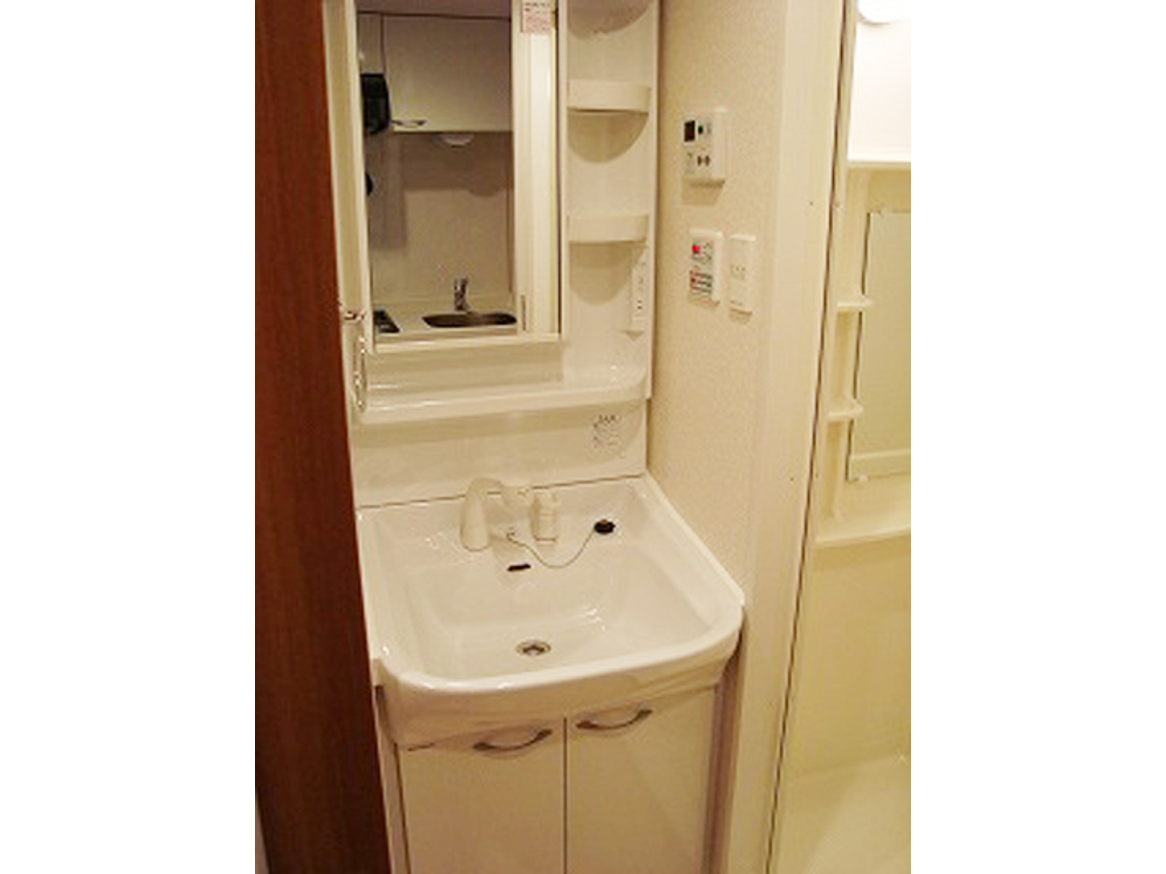 BraTTo京都鴨川彩華のイメージ