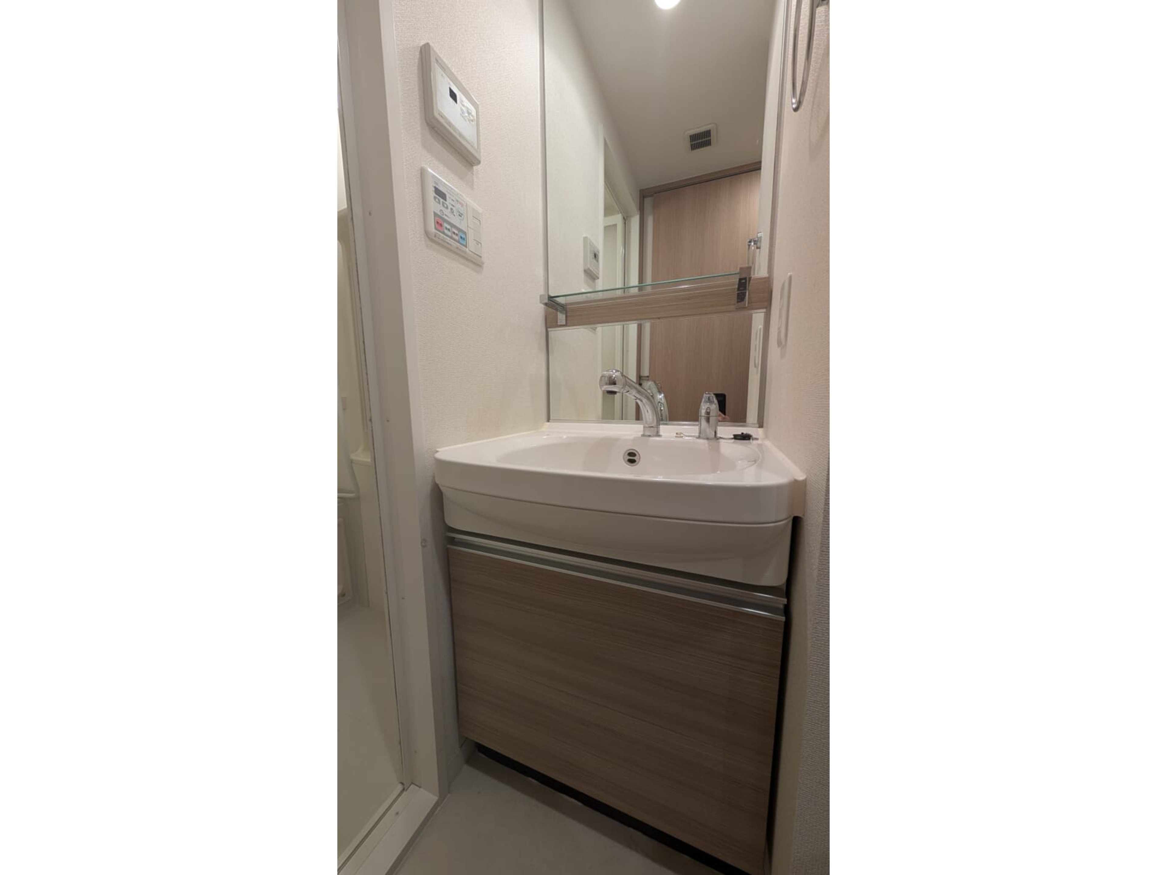 BraTTo三宮貿易センター前のイメージ