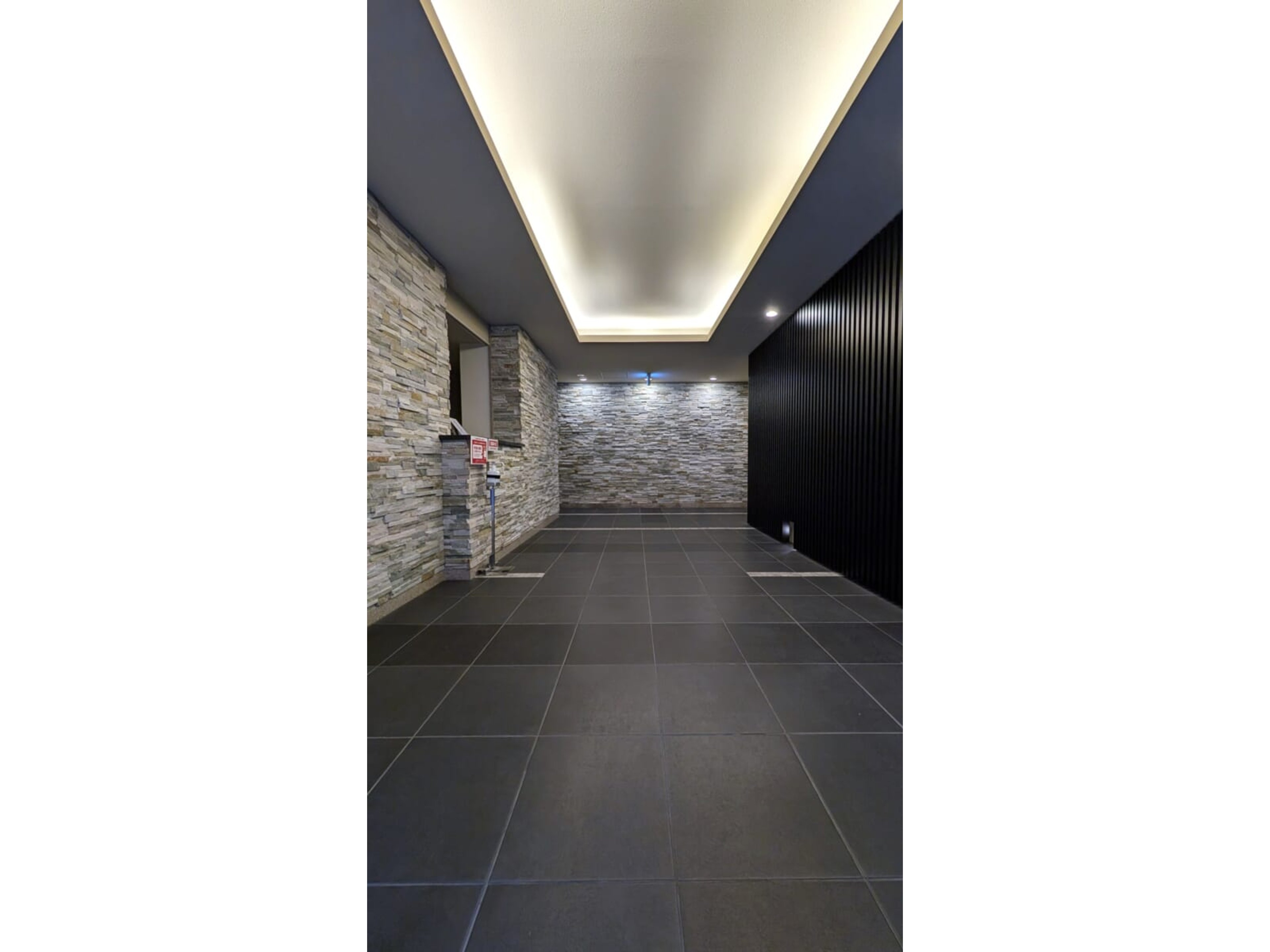 BraTTo三宮ルクシアのイメージ