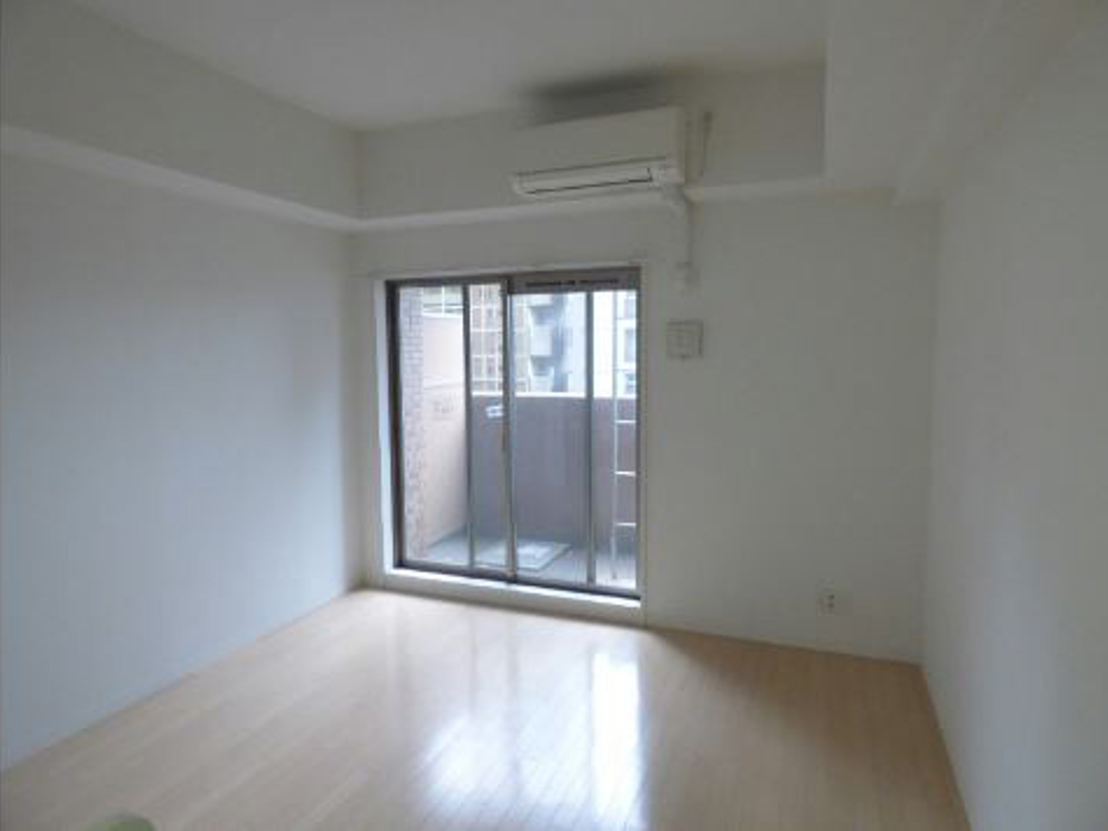 BraTTo三宮プレミアムのイメージ