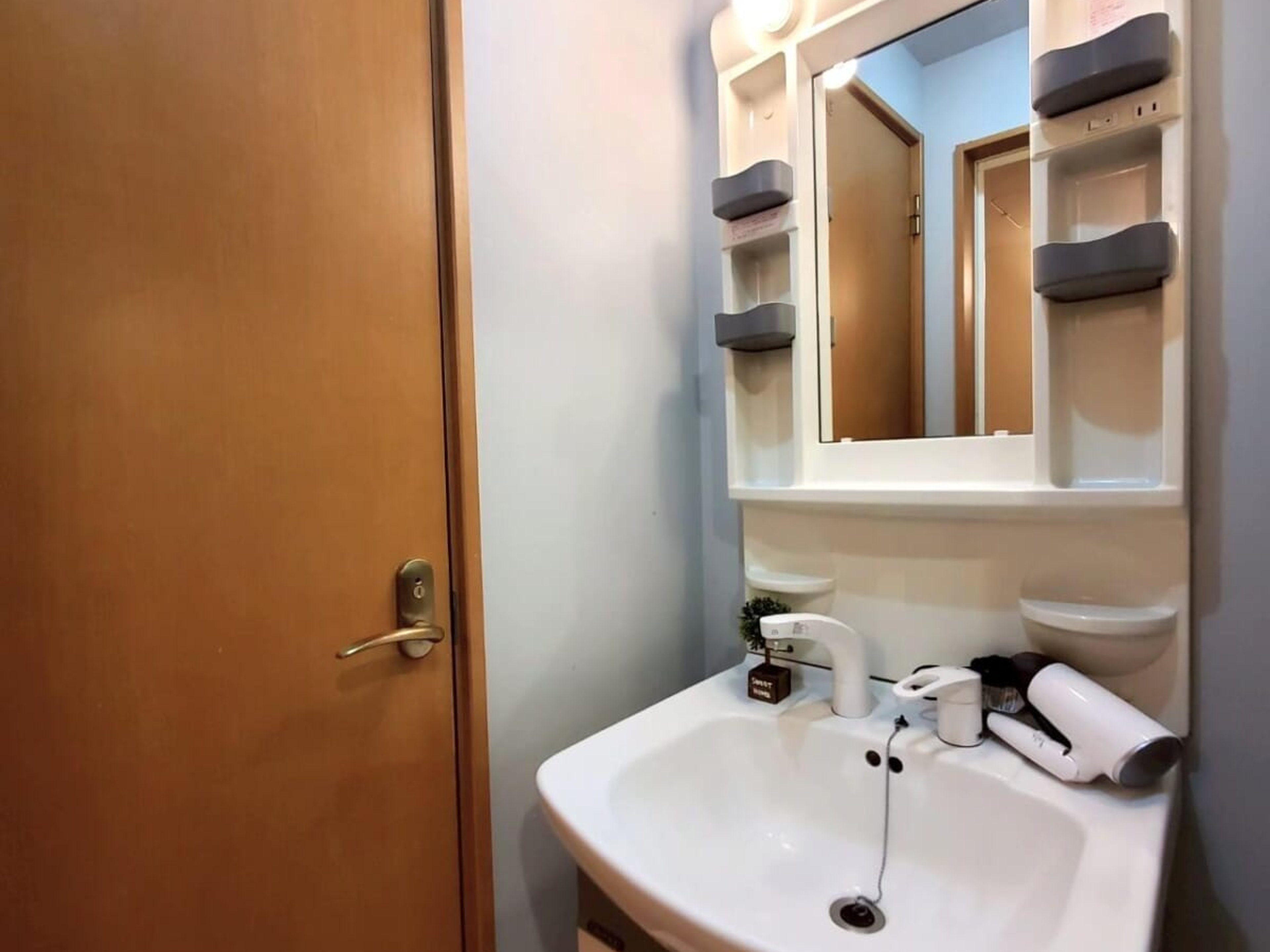 BraTTo金山アムールのイメージ