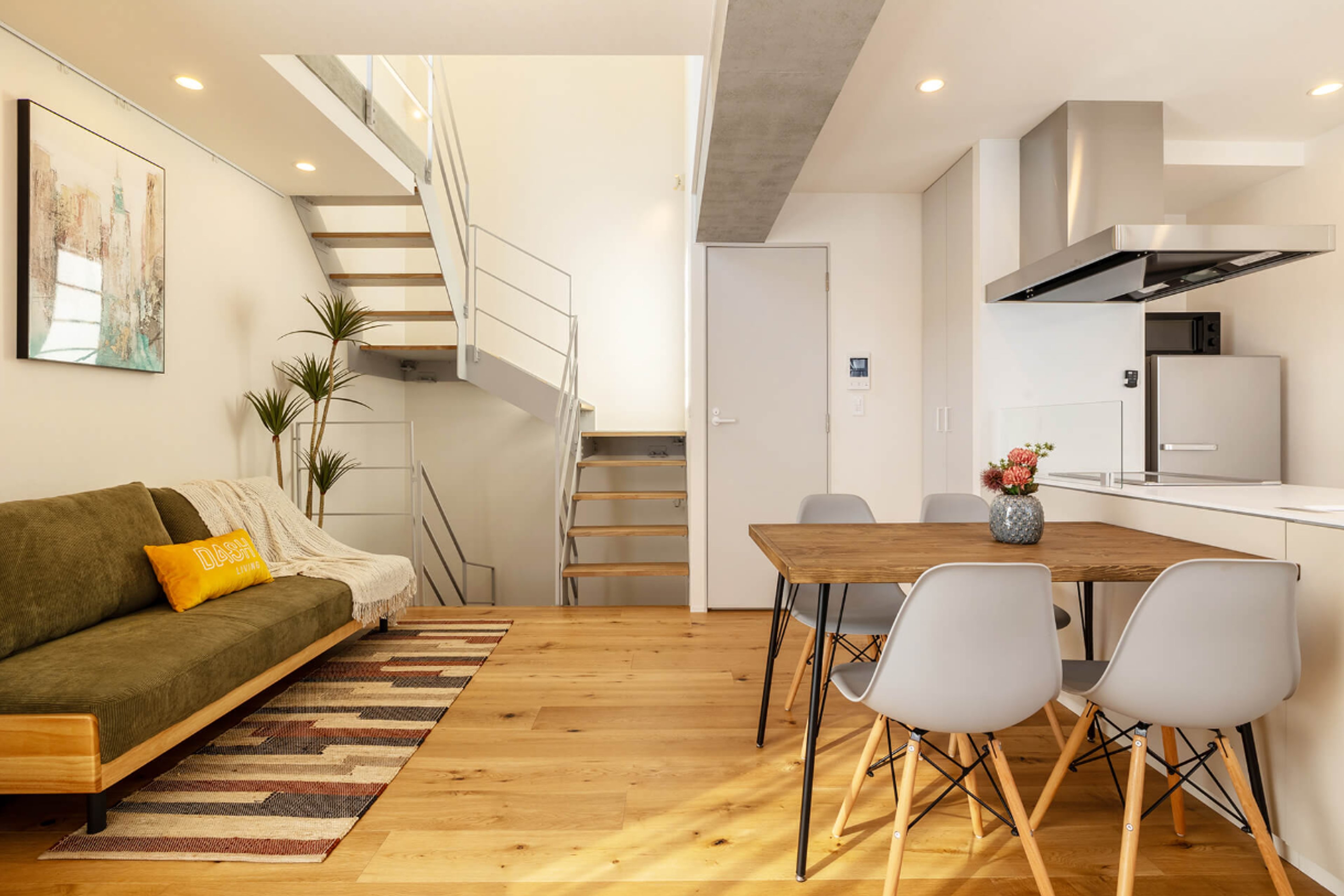 2BR Penthouse with Rooftop Terrace（2LDK）のイメージ