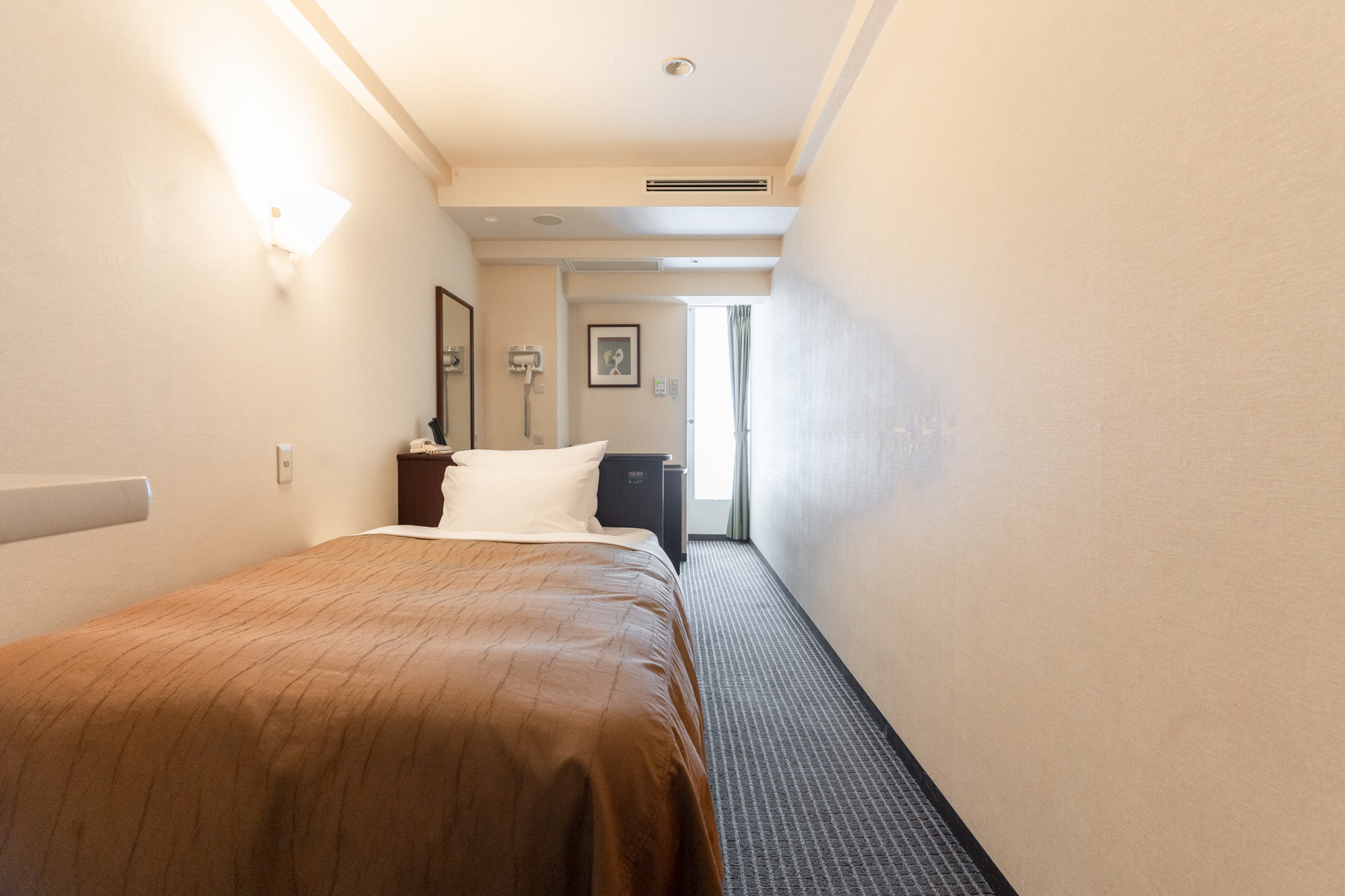 【12月のホテル暮らし】イーストタワーシングル(禁煙)のイメージ